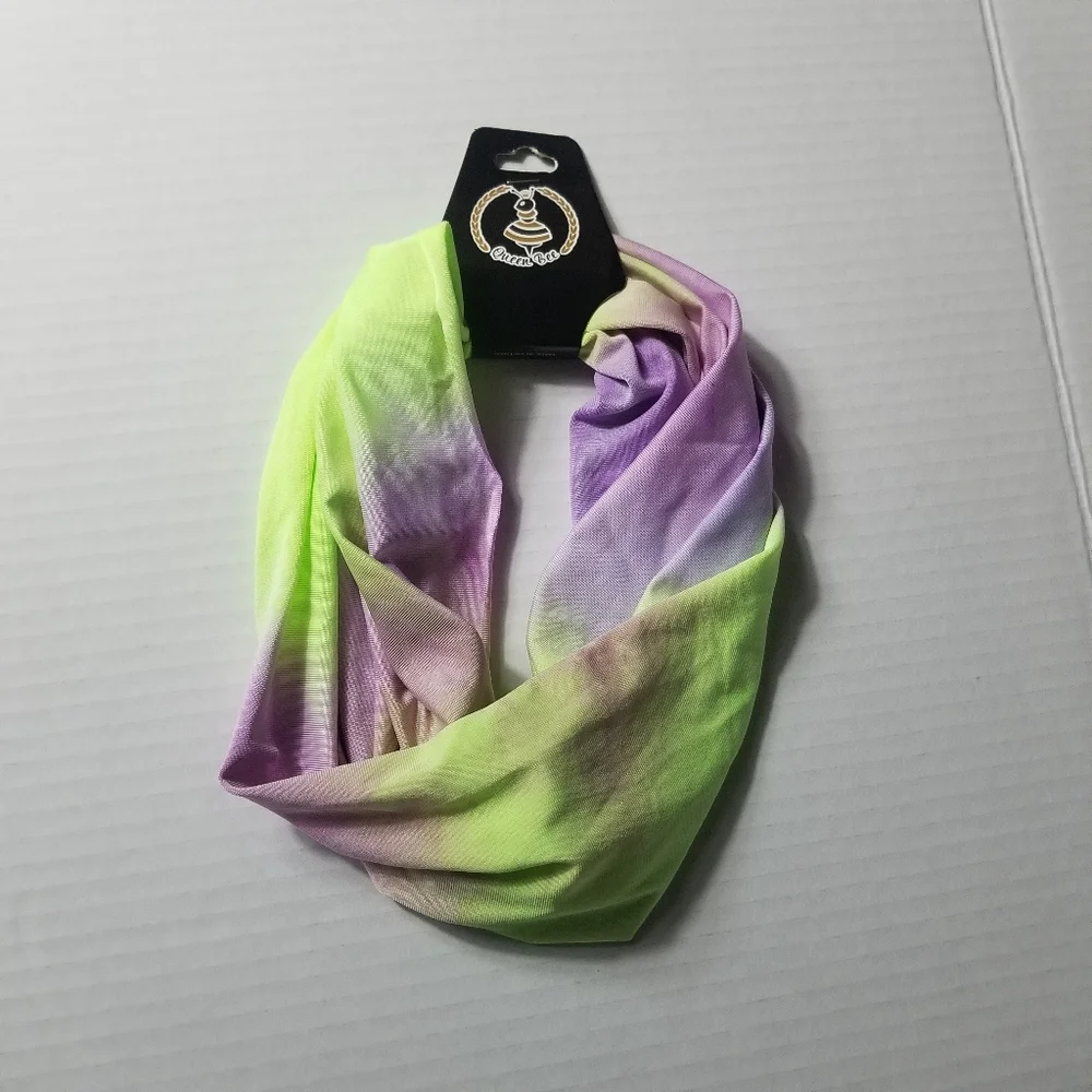 NWT QUEEN BEE TIE DYE MULTI USE SEALED BANDANA